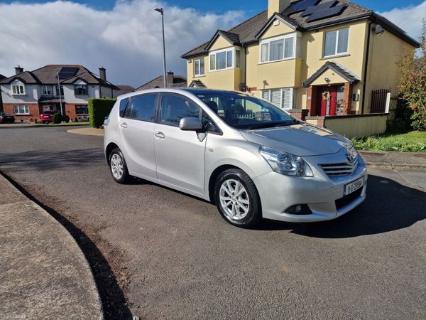 Toyota Verso MPV, Diesel, 2011, Silver