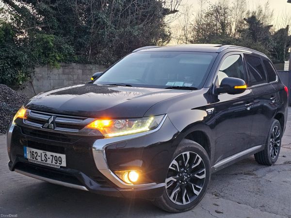 Mitsubishi Outlander SUV, Petrol Plug-in Hybrid, 2016, Black