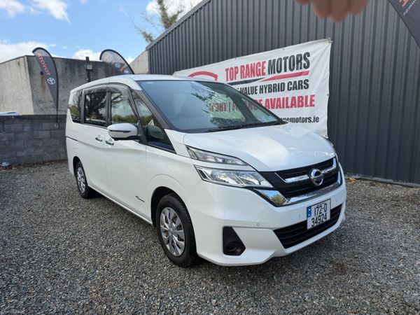 Nissan Serena MPV, Petrol, 2017, White