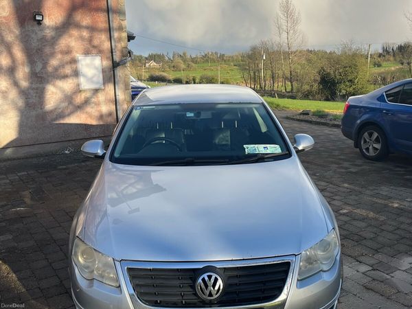 Volkswagen Passat Saloon, Diesel, 2008, Silver