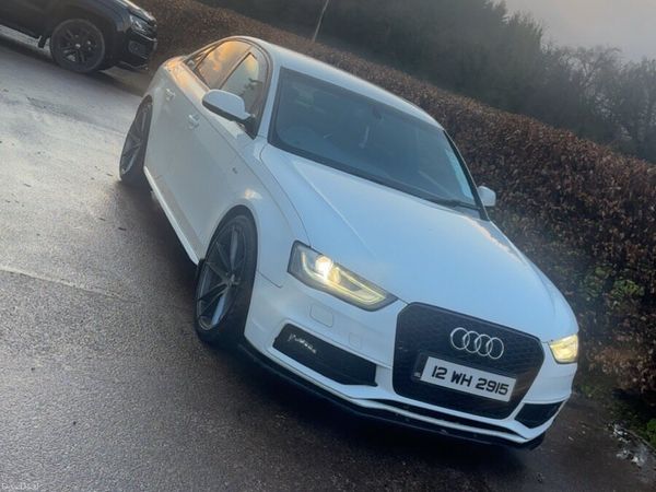 Audi A4 Saloon, Diesel, 2012, White
