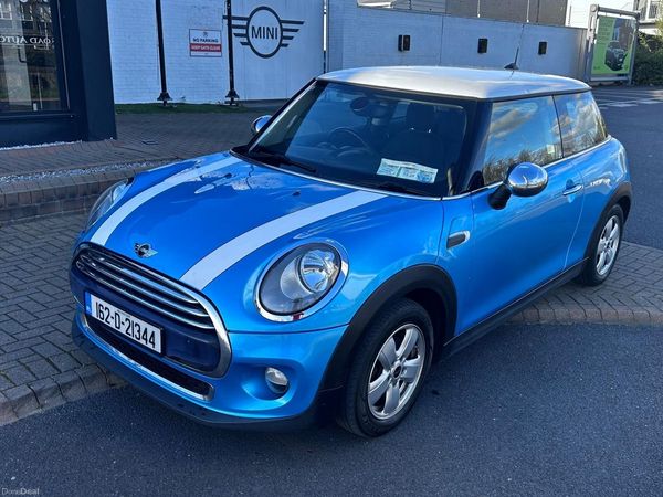 Mini Cooper Hatchback, Diesel, 2016, Blue