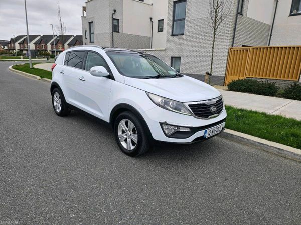 Kia Sportage SUV, Diesel, 2012, White
