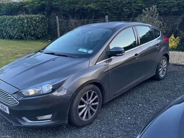 Ford Focus Hatchback, Diesel, 2015, Grey