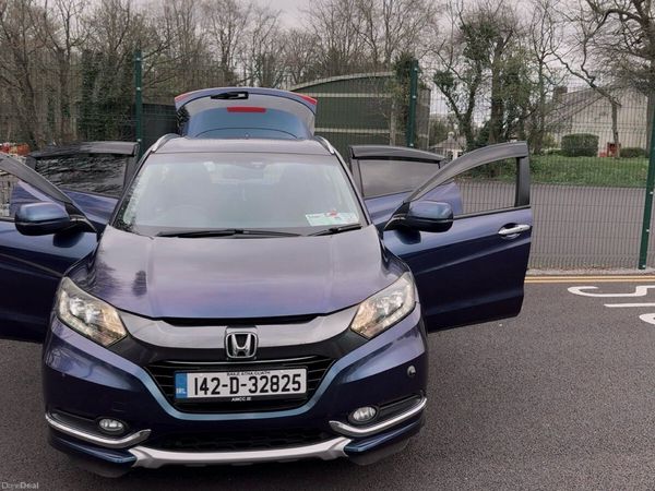 Honda Vezel MPV, Petrol Hybrid, 2014, Blue