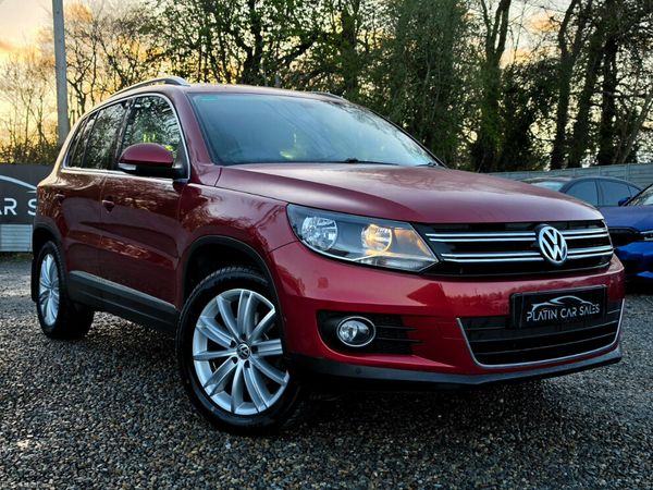 Volkswagen Tiguan SUV, Diesel, 2014, Red
