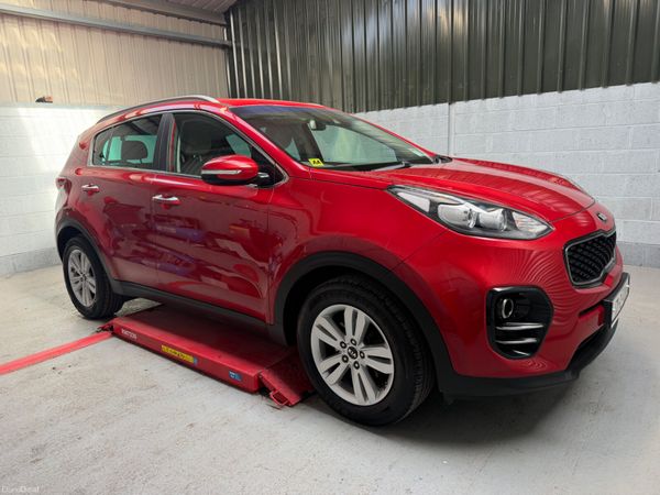 Kia Sportage SUV, Diesel, 2017, Red