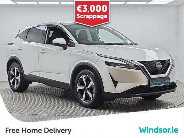 Nissan Qashqai MPV, Petrol, 2022, White