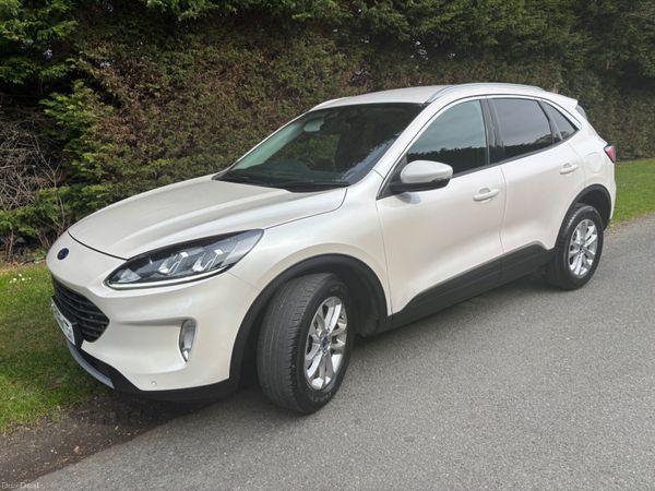 Ford Kuga SUV, Petrol Hybrid, 2023, White
