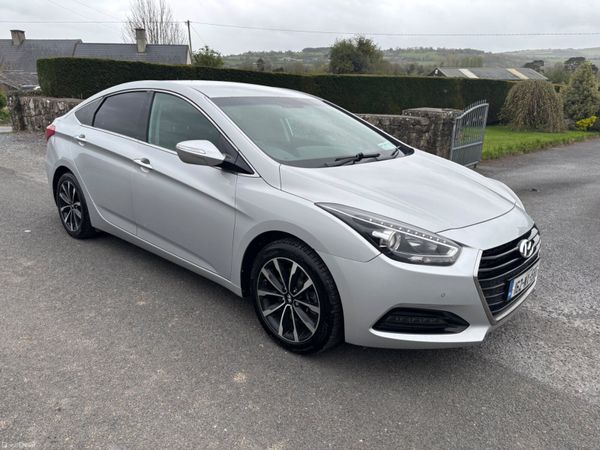 Hyundai i40 Saloon, Diesel, 2016, Silver