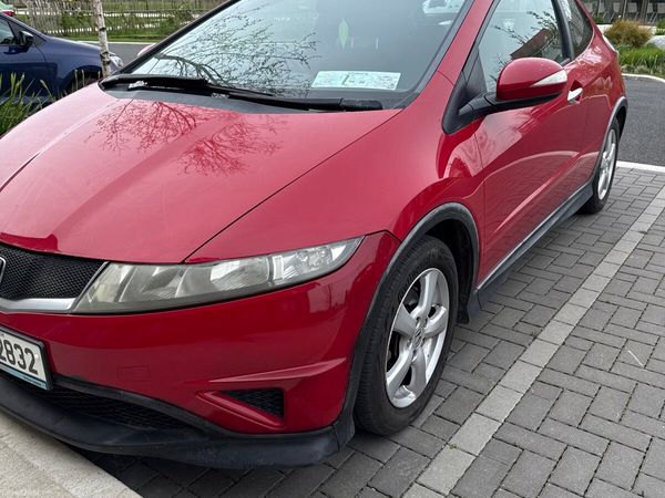 Honda Civic Hatchback, Petrol, 2010, Red