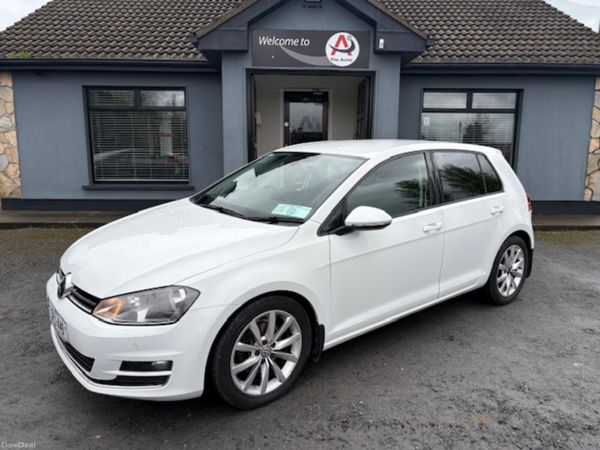 Volkswagen Golf Estate, Petrol, 2013, White