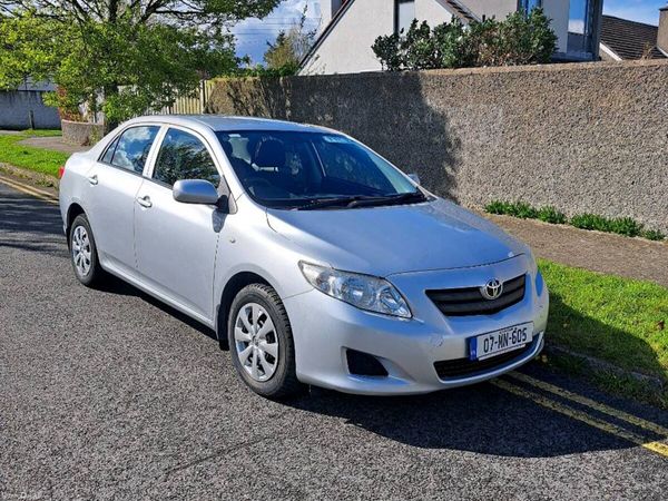 Toyota Corolla Saloon, Petrol, 2007, Silver