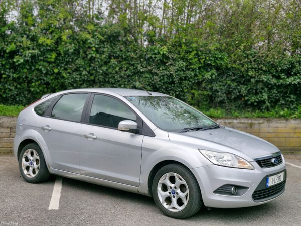 Ford Focus Hatchback, Diesel, 2011, Silver