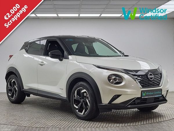 Nissan Juke SUV, Petrol Hybrid, 2024, White