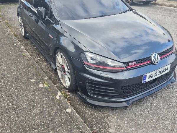 Volkswagen Golf Estate, Petrol, 2016, Grey