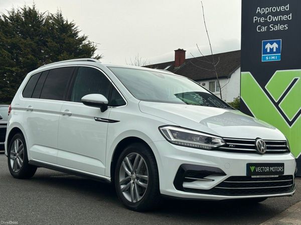 Volkswagen Touran MPV, Petrol, 2017, White