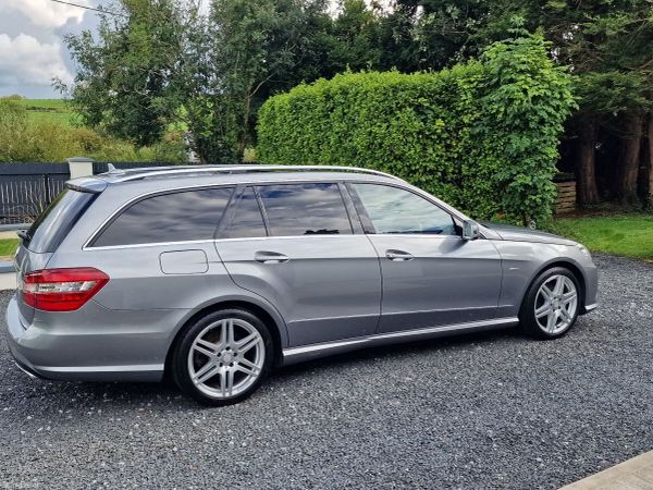 Mercedes-Benz E-Class Estate, Diesel, 2011, Silver