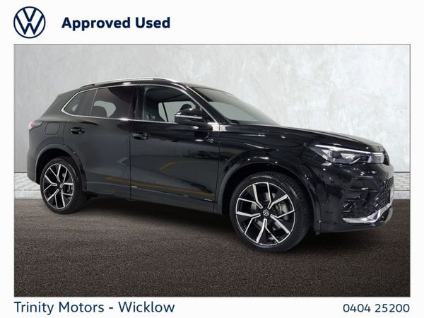 Volkswagen Tiguan SUV, Petrol Hybrid, 2025, Black