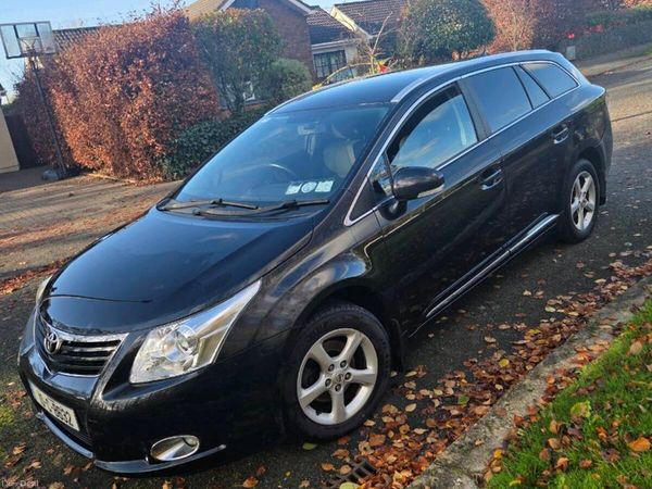 Toyota Avensis Estate, Diesel, 2010, Black