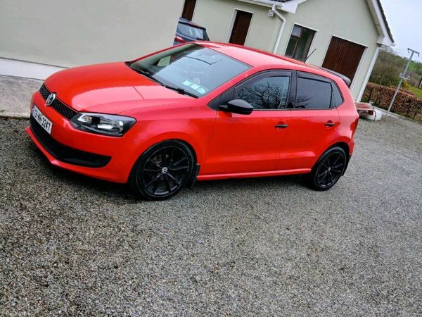 Volkswagen Polo Hatchback, Petrol, 2013, Red