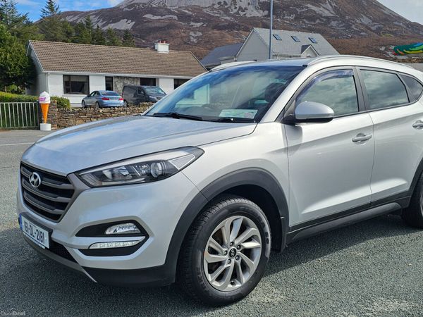Hyundai Tucson SUV, Diesel, 2016, Silver