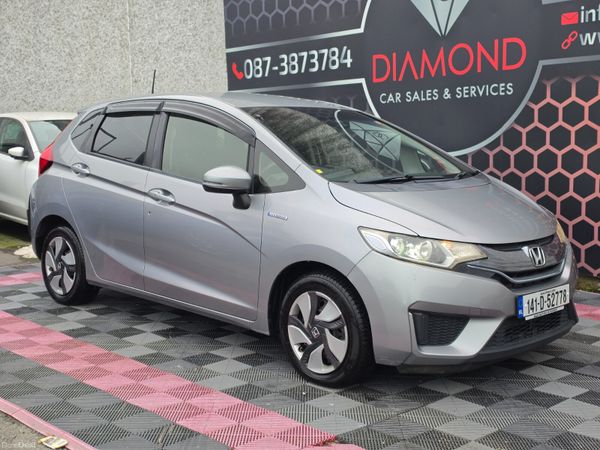 Honda Fit Hatchback, Petrol Hybrid, 2014, Grey