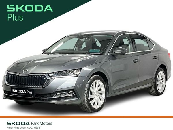 Skoda Octavia Saloon, Petrol, 2023, Grey