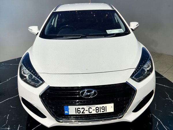Hyundai i40 Estate, Diesel, 2016, White