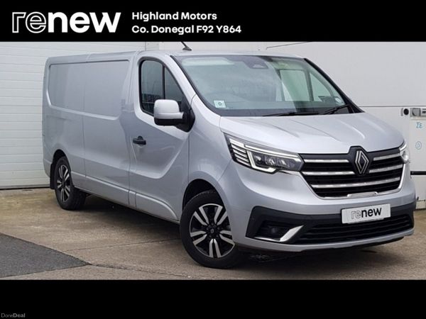 Renault Trafic MPV, Diesel, 2025, Grey