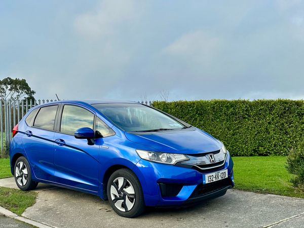 Honda Fit Hatchback, Petrol Hybrid, 2013, Blue