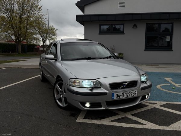 Volvo S60 Saloon, Petrol, 2004, Silver
