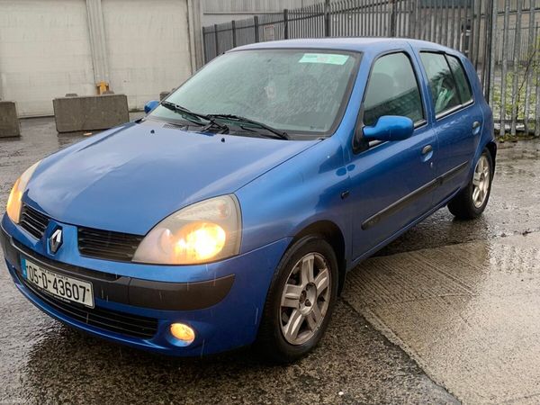 Renault Clio Hatchback, Petrol, 2005, Blue