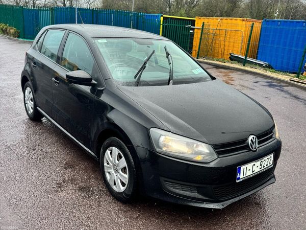 Volkswagen Polo Hatchback, Petrol, 2011, Black
