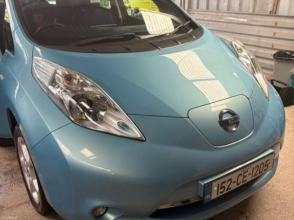 Nissan Leaf Hatchback, Electric, 2015, Blue