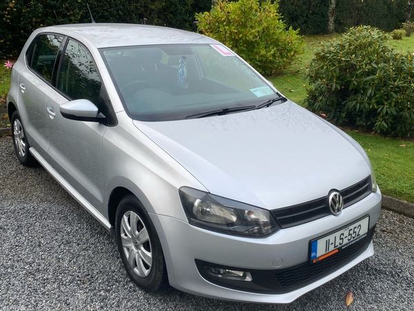 Volkswagen Polo Hatchback, Petrol, 2011, Silver