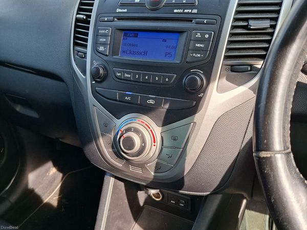 Hyundai ix20 MPV, Petrol, 2016, Grey