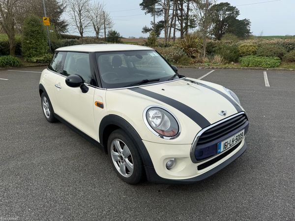 Mini Cooper Hatchback, Diesel, 2016, White