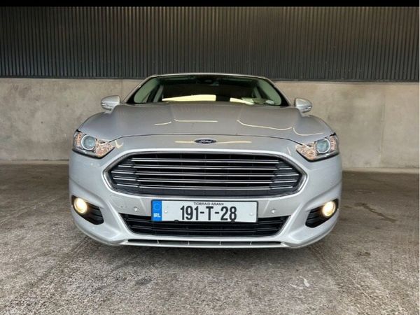 Ford Mondeo Hatchback, Diesel, 2019, Grey
