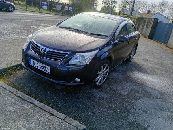 Toyota Avensis Saloon, Diesel, 2011, Grey