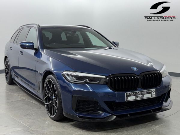 BMW 5-Series Estate, Petrol Plug-in Hybrid, 2022, Blue