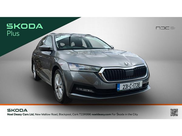 Skoda Octavia Estate, Petrol, 2023, Grey