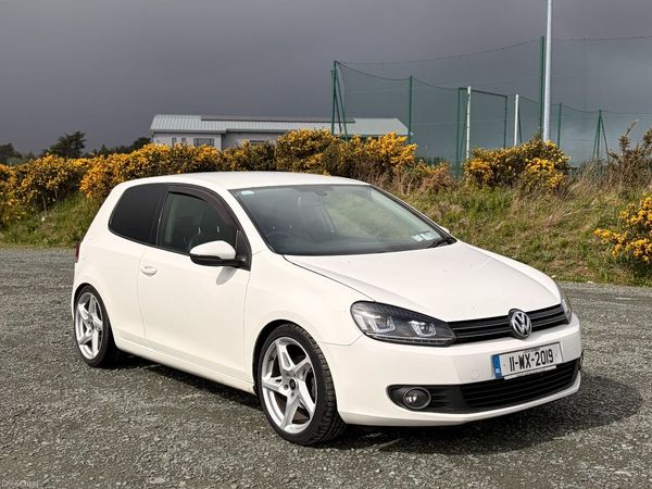 Volkswagen Golf Hatchback, Diesel, 2011, White