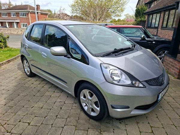 Honda Jazz Hatchback, Petrol, 2010, Grey