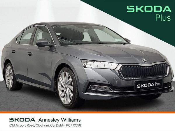 Skoda Octavia Saloon, Petrol, 2023, Grey