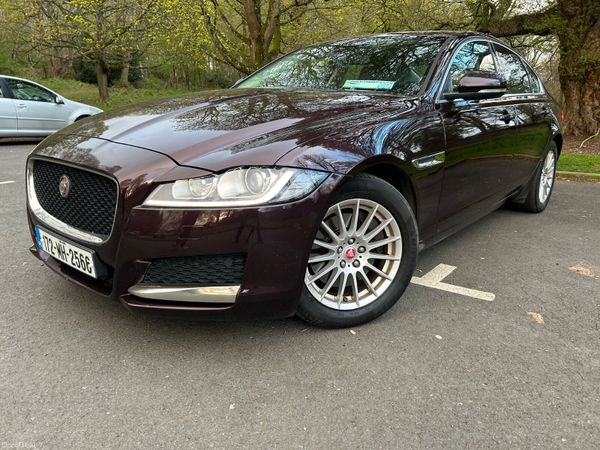 Jaguar XF Saloon, Diesel, 2017, Red