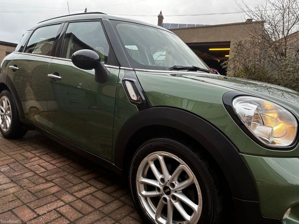 Mini Countryman SUV, Diesel, 2014, Green