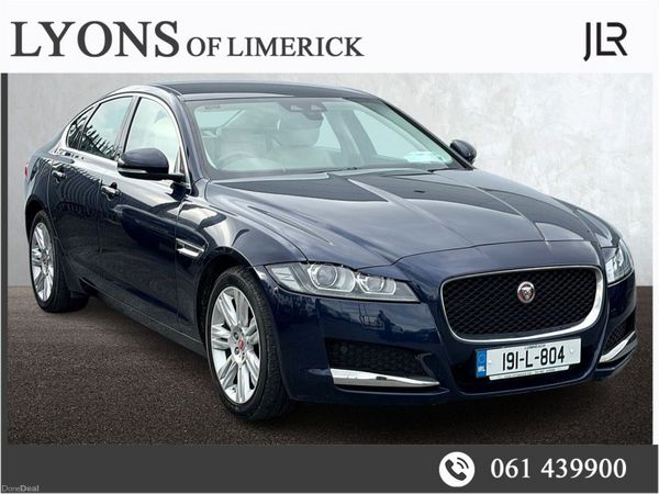 Jaguar XF Saloon, Diesel, 2019, Blue