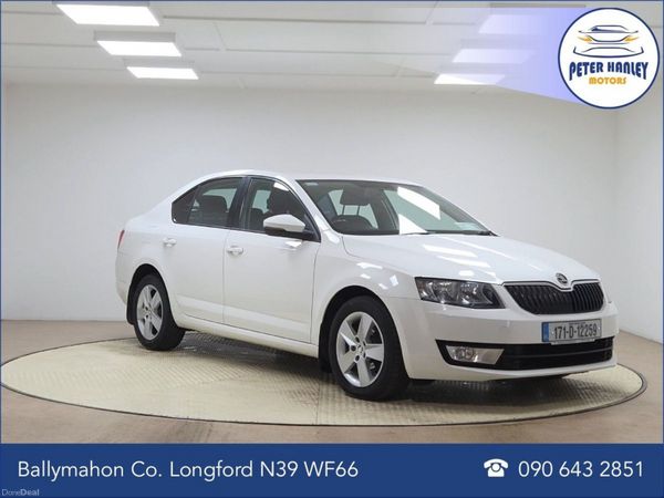 Skoda Octavia Saloon, Diesel, 2017, White