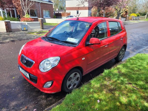 Kia Picanto Hatchback, Petrol, 2011, Red